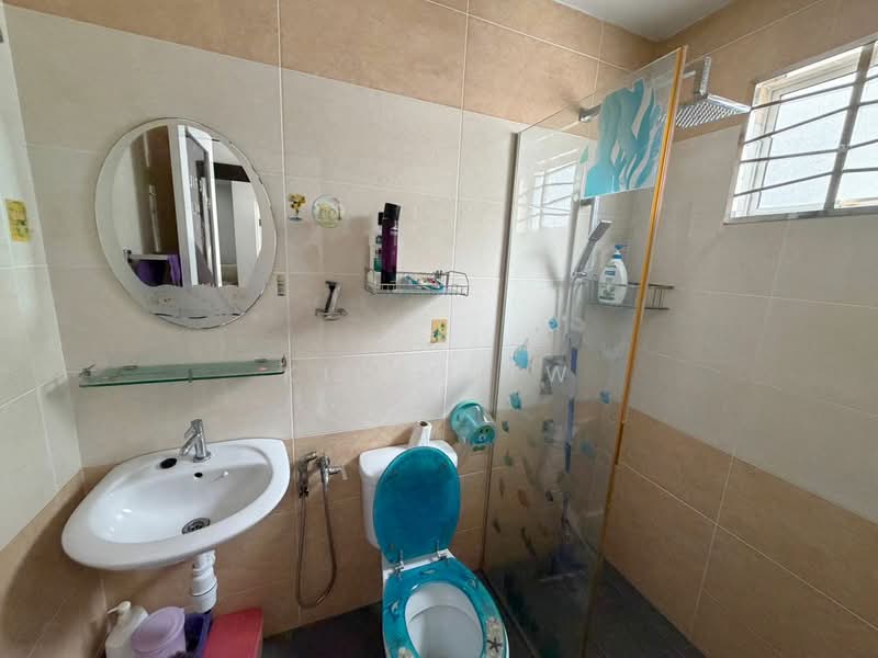 3-storey Terraced House for Sale in Laman Rimbunan (Kepong) - Kiing TW - Bathroom - PropertyGuru.com.my