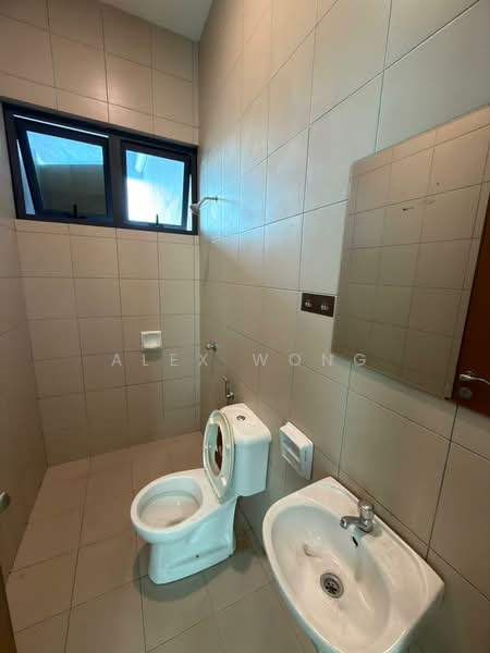 Rumah Banglo untuk Disewa di Seputeh (Kuala Lumpur) - Alex Wong - Bathroom - PropertyGuru.com.my