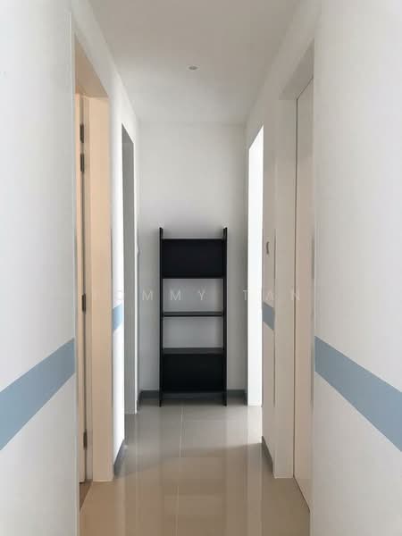 Servis Apartment untuk Disewa di United Point (Residensi Berpadu) - TOMMY TAN - Corridor - PropertyGuru.com.my