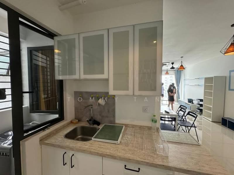 Servis Apartment untuk Disewa di United Point (Residensi Berpadu) - TOMMY TAN - Kitchen - PropertyGuru.com.my