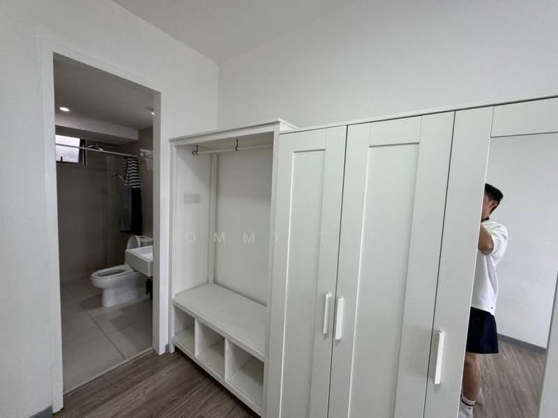 Servis Apartment untuk Disewa di United Point (Residensi Berpadu) - TOMMY TAN - Bathroom - PropertyGuru.com.my