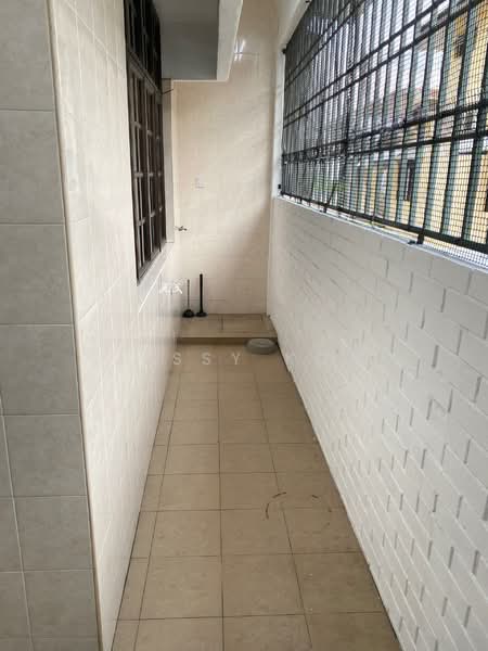 2-storey Terraced House for Rent in Taman Daya (Johor Bahru) - Jessy Koh - Balcony - PropertyGuru.com.my