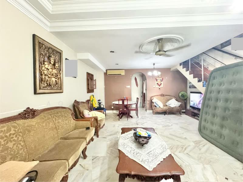 Rumah Teres 2 Tingkat untuk Dijual di Puchong (Selangor) - Aqillah Razali - Living Room - PropertyGuru.com.my