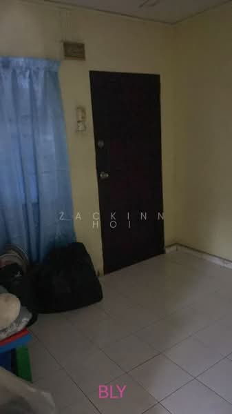 Rumah Flat untuk Dijual di Sri Angkasa Apartment - Zackinn Hoi - Interior - PropertyGuru.com.my