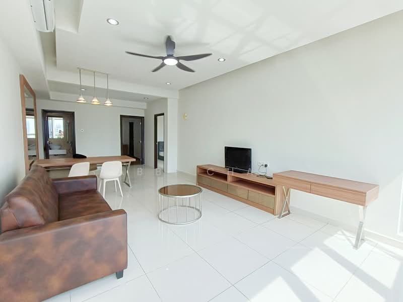 Servis Apartment untuk Disewa di Regalia Residence - Abby Chan - Living Room - PropertyGuru.com.my