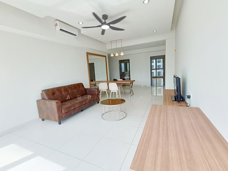 Servis Apartment untuk Disewa di Regalia Residence - Abby Chan - Living Room - PropertyGuru.com.my
