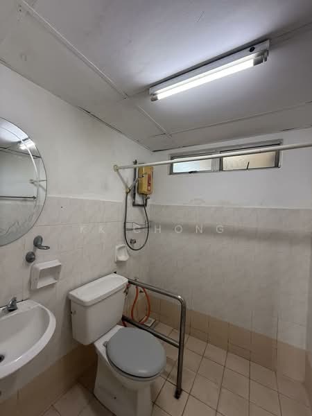 Untuk Disewa - Suria Kipark Damansara