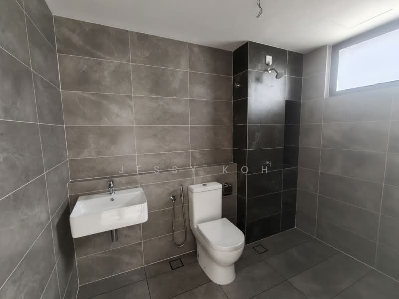 Rumah Teres 2 Tingkat untuk Disewa di Iskandar Puteri (Nusajaya) (Johor) - Jessy Koh - Bathroom - PropertyGuru.com.my
