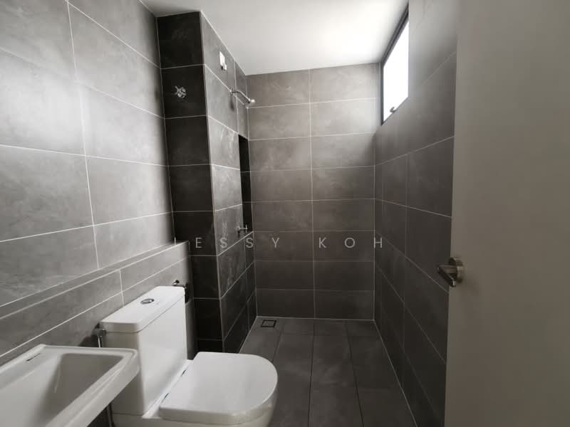 Rumah Teres 2 Tingkat untuk Disewa di Iskandar Puteri (Nusajaya) (Johor) - Jessy Koh - Bathroom - PropertyGuru.com.my