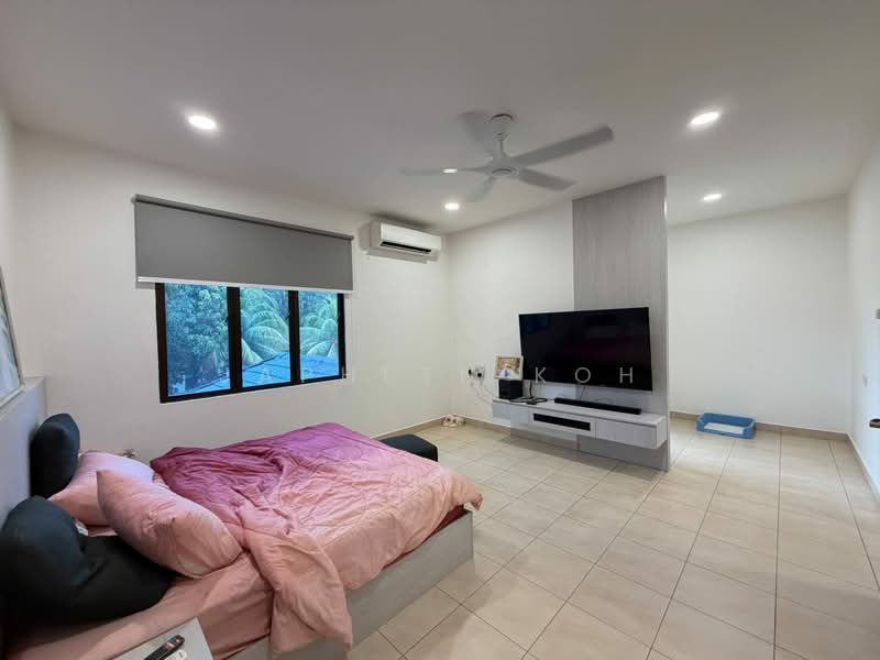 Cluster House for Sale in Taman Mount Austin (Tebrau) - Japheth Koh - PropertyGuru.com.my