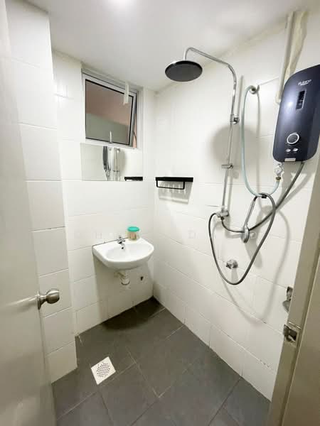 Condominium for Rent at Residensi Platinum Teratai - Rohani Daud - Bathroom - PropertyGuru.com.my