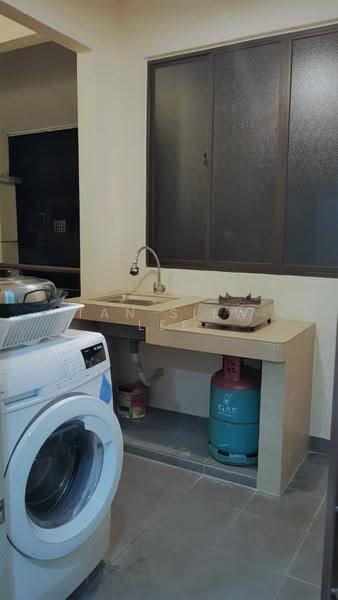 Rumah Bandar untuk Dijual di Sunway Damansara (Kota Damansara) - Tan Siew Lee - Kitchen - PropertyGuru.com.my