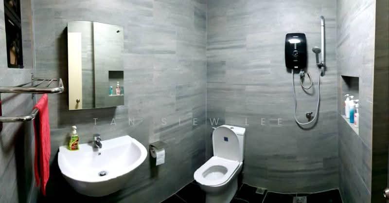 Rumah Bandar untuk Dijual di Sunway Damansara (Kota Damansara) - Tan Siew Lee - Bathroom - PropertyGuru.com.my