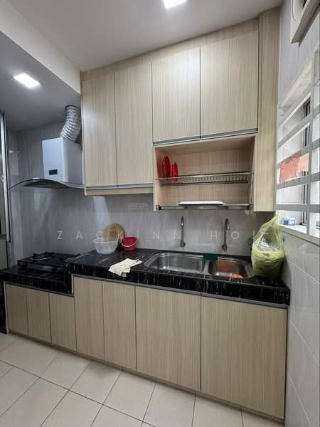 Rumah Teres 3 Tingkat untuk Dijual di Bandar Botanic (Klang) - Zackinn Hoi - Kitchen - PropertyGuru.com.my