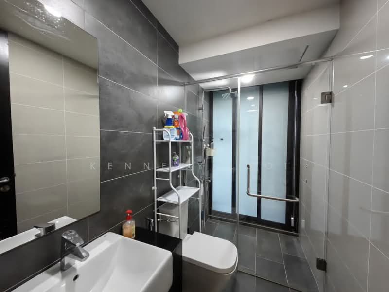 Pangsapuri untuk Disewa di Almas - Kennedy Looi - Bathroom - PropertyGuru.com.my