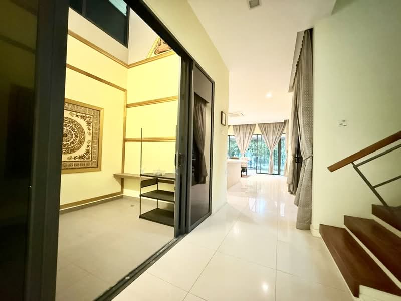 Semi-Detached House for Sale in Leisure Farm (Gelang Patah) - Yik Tat - PropertyGuru.com.my