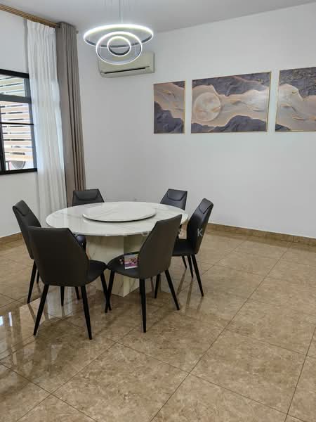 Kondominium untuk Dijual di Laguna Heights (Bukit Laguna) - Leo SK - Dining Room - PropertyGuru.com.my