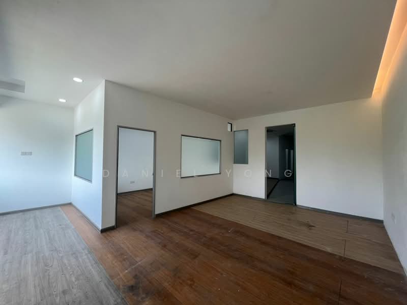 Shop for Rent in Setia Tropika (Johor Bahru) - Daniel Yong - Interior - PropertyGuru.com.my