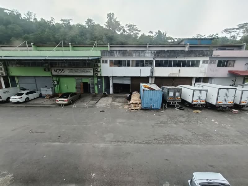 Factory for Rent in Rawang (Selangor) - Vanessa Ong - Exterior - PropertyGuru.com.my