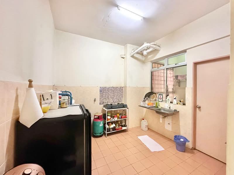 Apartment for Sale at Taman LTAT - Mohd Nazri Roslan - PropertyGuru.com.my
