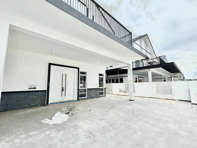 Semi-Detached House for Sale in Taman Ekoflora (Johor Bahru) - Gideon Chan - Exterior - PropertyGuru.com.my