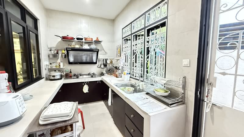 Rumah Berkembar untuk Dijual di Ampang Jaya (Ampang) - Max Lee - Kitchen - PropertyGuru.com.my