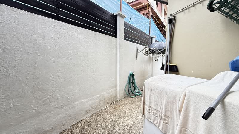 Rumah Berkembar untuk Dijual di Ampang Jaya (Ampang) - Max Lee - Exterior - PropertyGuru.com.my