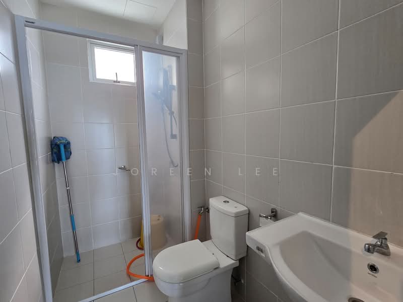 Service Residence for Sale at Meridin Bayvue Serviced Apartment - Joreen Lee - PropertyGuru.com.my