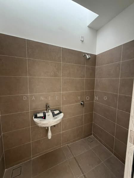 Rumah Teres 2 Tingkat untuk Dijual di Taman Ponderosa (Johor Bahru) - Daniel Yong - Bathroom - PropertyGuru.com.my