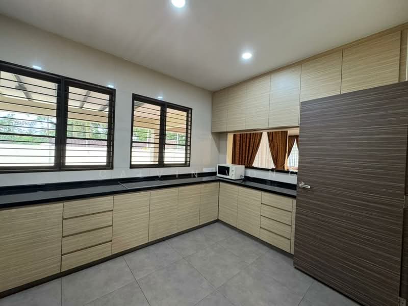 Bungalow for Rent in Johor Bahru (Johor) - Calvin Wong - Kitchen - PropertyGuru.com.my