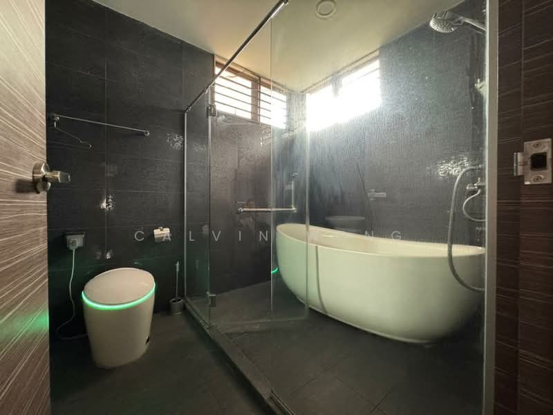 Bungalow for Rent in Johor Bahru (Johor) - Calvin Wong - Bathroom - PropertyGuru.com.my