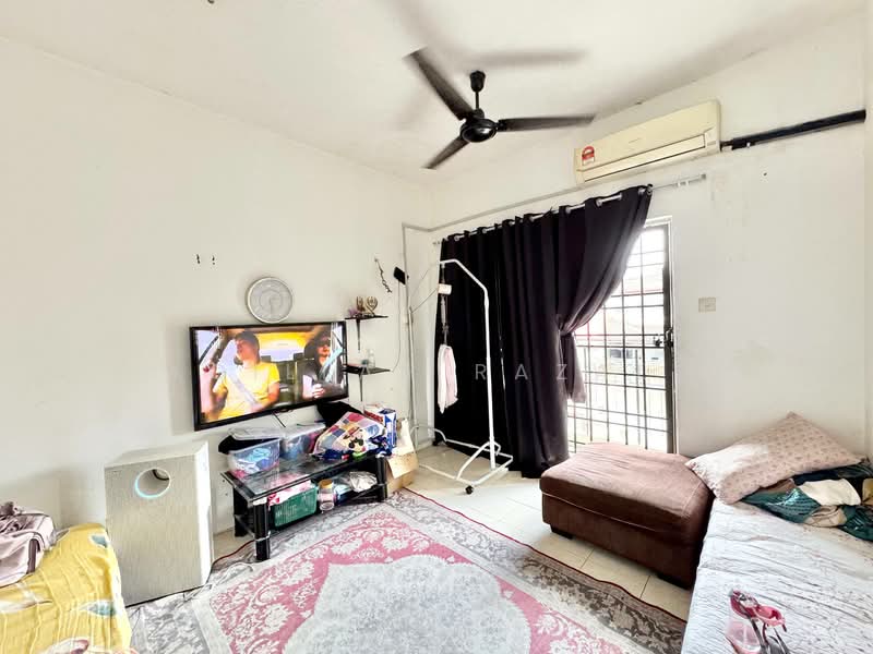 Rumah Teres 2.5 Tingkat untuk Dijual di Taman Puncak Jalil (Seri Kembangan) - Aqillah Razali - PropertyGuru.com.my