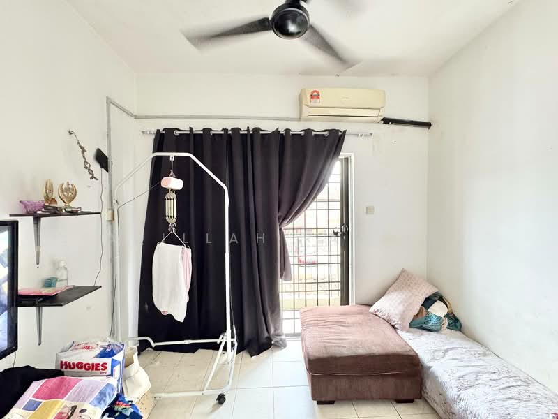 Rumah Teres 2.5 Tingkat untuk Dijual di Taman Puncak Jalil (Seri Kembangan) - Aqillah Razali - PropertyGuru.com.my