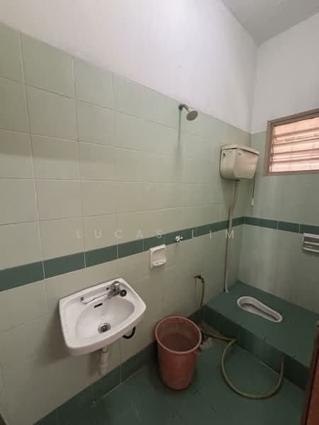 Rumah Teres 2 Tingkat untuk Dijual di Segambut (Kuala Lumpur) - Lucas Lim - Bathroom - PropertyGuru.com.my