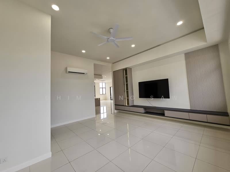 Kondominium untuk Dijual di Logan Residency (Logan Mansion) - Varian Saw - Living Room - PropertyGuru.com.my