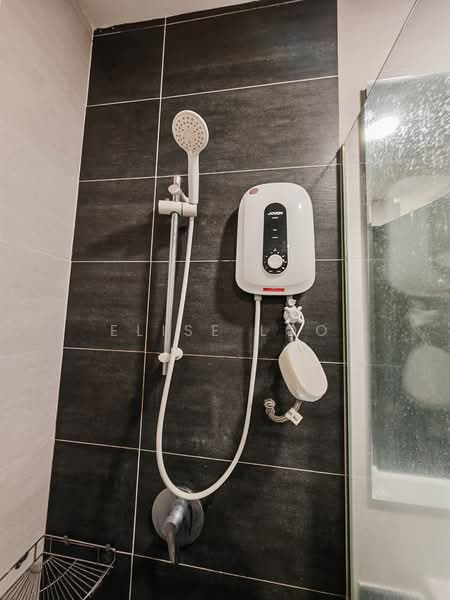 Condominium for Rent at Queensville - Elise Loo - Bathroom - PropertyGuru.com.my