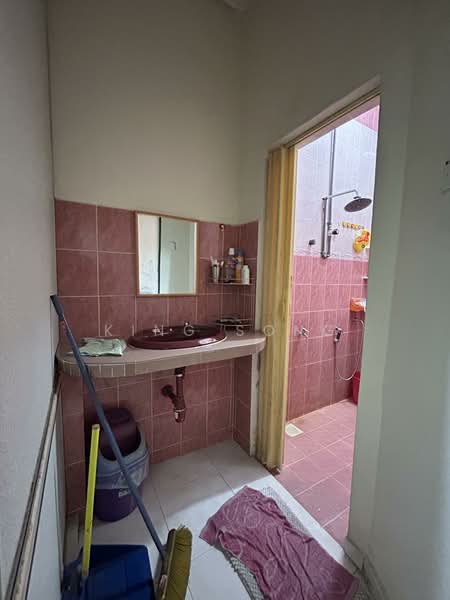2-storey Terraced House for Sale in Batu Berendam (Melaka) - King Song - PropertyGuru.com.my