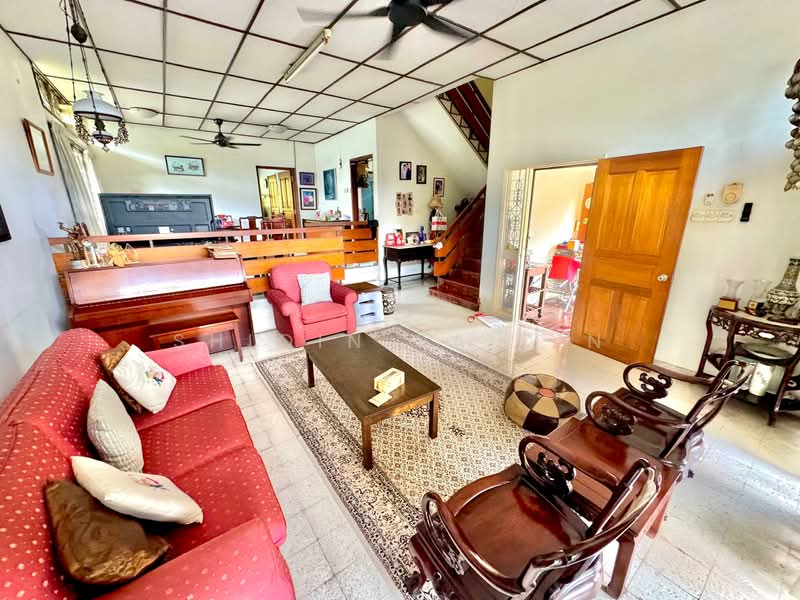 Bungalow for Sale in Seksyen 12 (Shah Alam) - Shiqin Saidin - Living Room - PropertyGuru.com.my