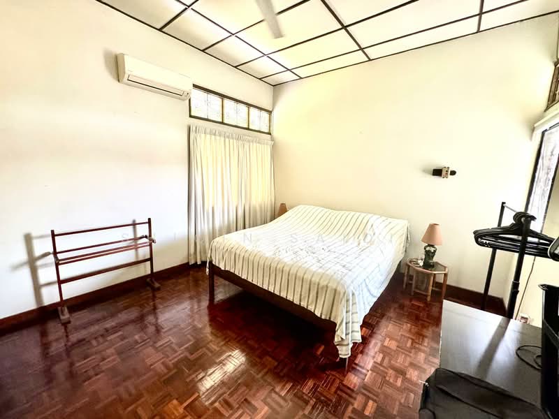 Bungalow for Sale in Seksyen 12 (Shah Alam) - Shiqin Saidin - Bedroom - PropertyGuru.com.my