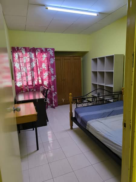 Kondominium untuk Dijual di Idaman Putera - Tony Lau - Bedroom - PropertyGuru.com.my