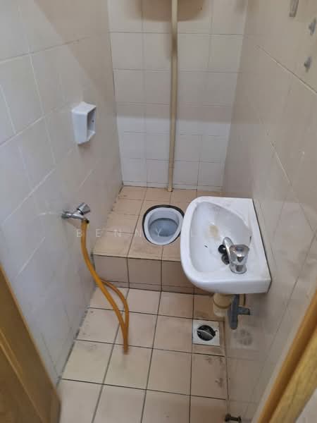 Flat for Rent at Pangsapuri Angkasa Indah - Benny Lee - PropertyGuru.com.my