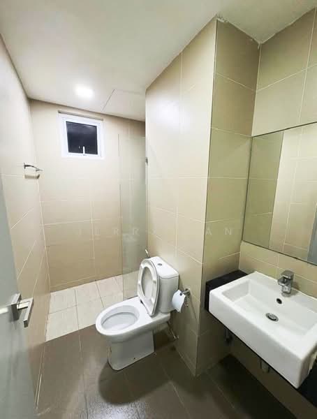 Kondominium untuk Disewa di Tropicana Bay Residences - Jerry Tan - Bathroom - PropertyGuru.com.my