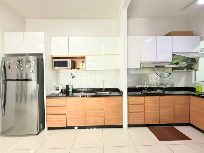 Servis Apartment untuk Dijual di Skysuites @ Meldrum Hills - Calvin Wong - Kitchen - PropertyGuru.com.my