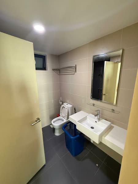 Servis Apartment untuk Disewa di Avantas Residences - Emily Tai - Bathroom - PropertyGuru.com.my