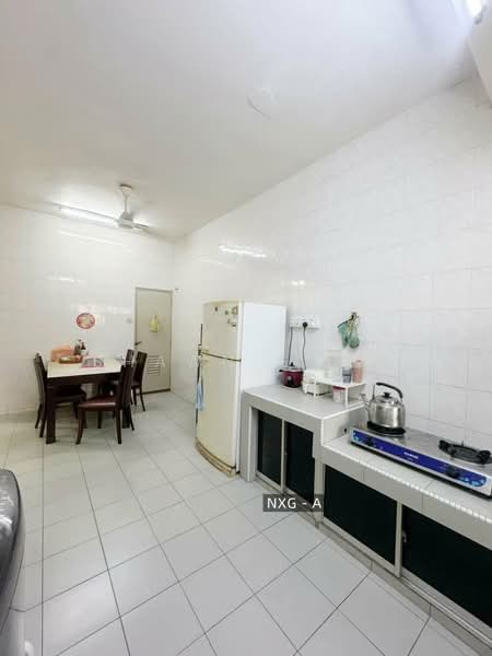 Rumah Teres untuk Dijual di Taman Sentosa (Klang) - Shawn Seow - Kitchen - PropertyGuru.com.my