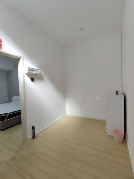 2-storey Terraced House for Sale in Taman Seri Selendang (Batu Berendam) - King Song - PropertyGuru.com.my