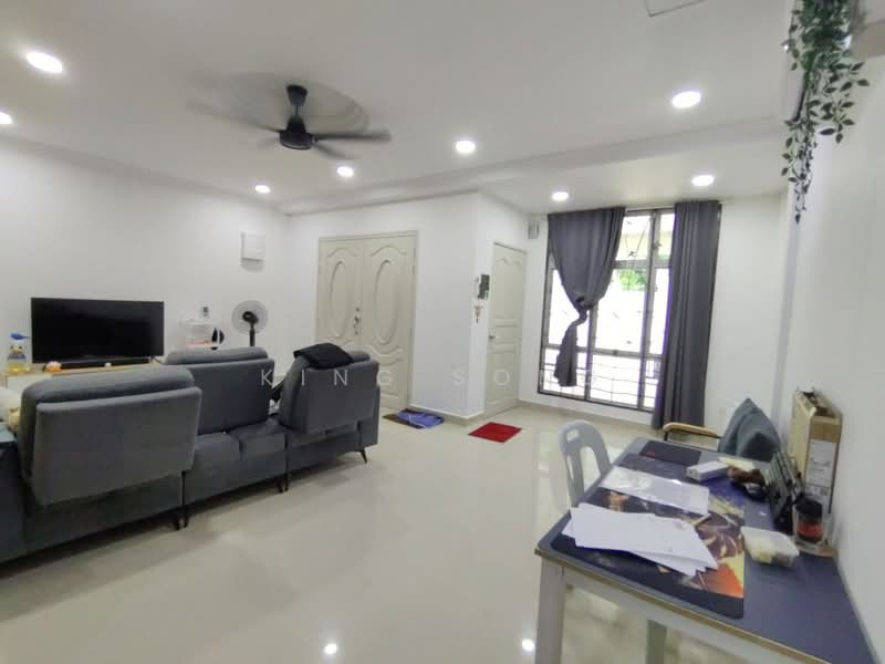 2-storey Terraced House for Sale in Taman Seri Selendang (Batu Berendam) - King Song - PropertyGuru.com.my