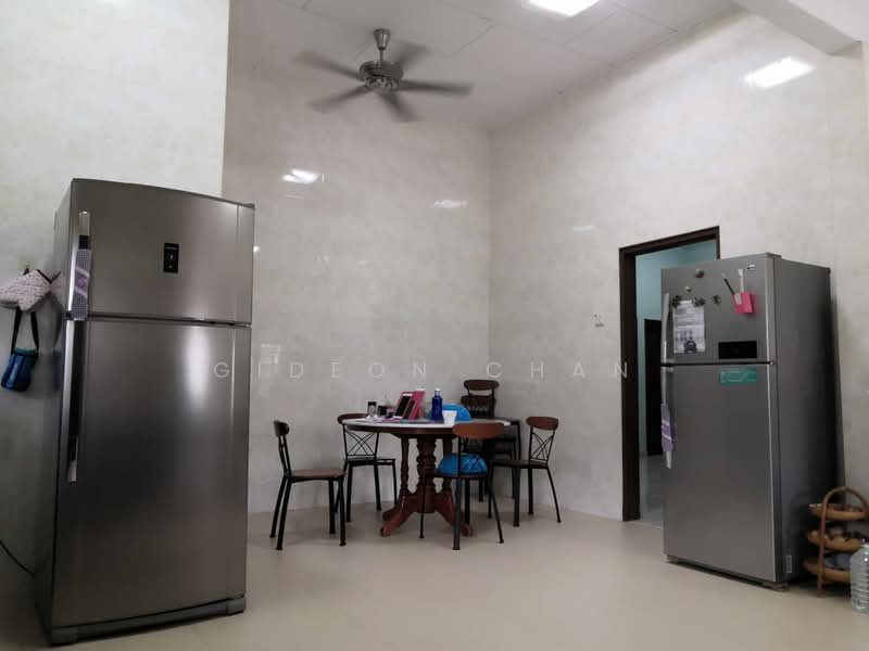Rumah Banglo untuk Dijual di Taman Kebun Teh (Johor Bahru) - Gideon Chan - Dining Room - PropertyGuru.com.my