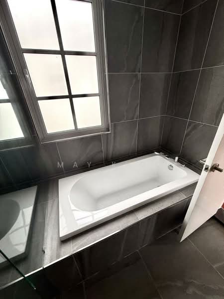Semi-Detached House for Sale in Taman Ekoflora (Johor Bahru) - May Khoo - Bathroom - PropertyGuru.com.my
