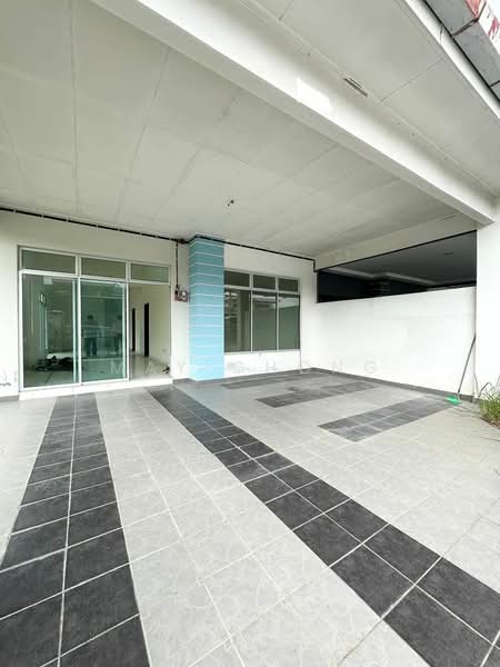 Rumah Teres 1 Tingkat untuk Dijual di Bandar Putra (Kulai) - May Chong - Exterior - PropertyGuru.com.my